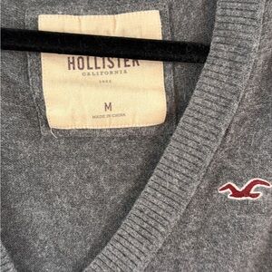 Hollister Heather Gray V-Neck Sweater